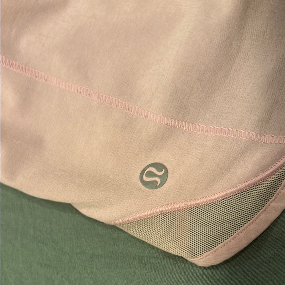 Excellent condition!
 Light Pink Low-Rise Lined Hotty Hot Shorts Tall version - Picture 3 of 4